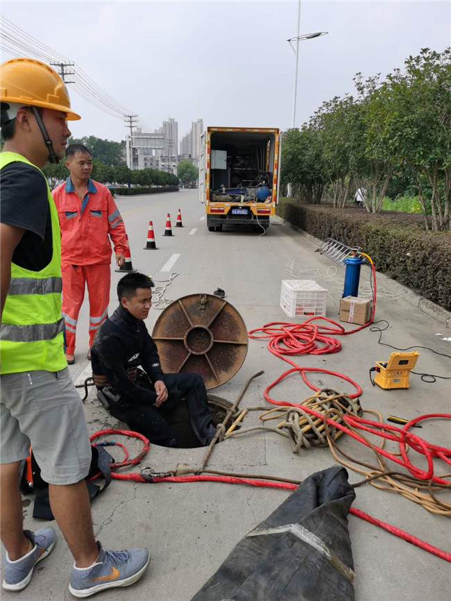 吊罗山乡翻衬法管道修复技术主要工序